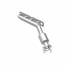 Load image into Gallery viewer, MagnaFlow Direct Fit Catalytic Converter Infiniti/Nissan Trucks 8 5.6L D/S Manifold (49 State)